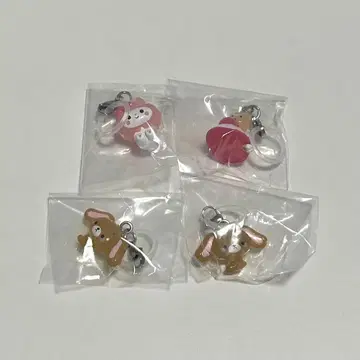 산리오 윳토메지루시 액세서리 마이멜로디 마론크림 쿠로우스