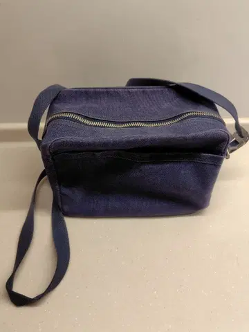 이치자와 캔버스 [ 중고 ] 네이비 컬러 숄더백