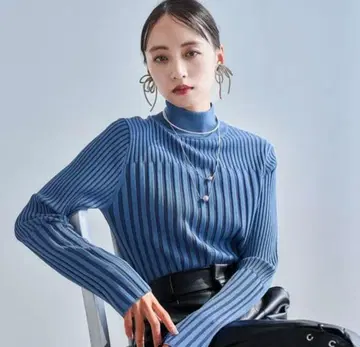 블록 랜덤 리브 니트 HARE 하레 상의 니트 블루