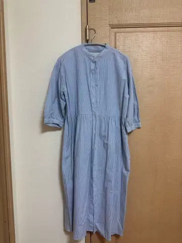 라이트 블루 셔츠 원피스 7부 소매