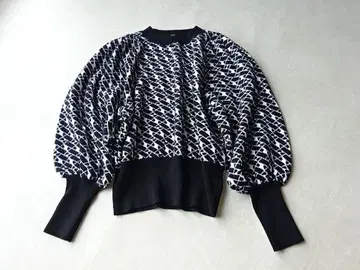 티아라 Tiara 멜로즈 모노톤 니트