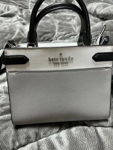 케이트 스페이드 숄더백 화이트/그레이