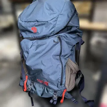 1 MOUNTAIN HARD WEAR 백팩 오조닉 60 네이비