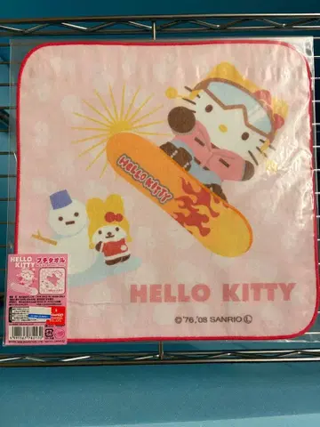 연대 불명 헬로키티 겨울 한정판 미니 타월 핑크 스노우보드