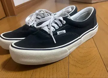 Vans 블랙 로우컷 스니커즈