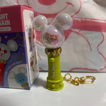 디즈니 스토어 시크릿 응원봉 키체인