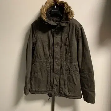 CORNFLAKE 퍼 후드 모즈 코트 카키 M 사이즈