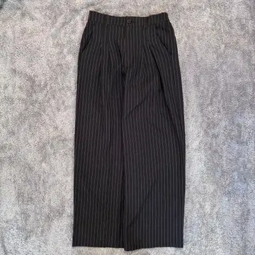 [허벅지 32] 와이드 슬랙스 스트라이프 팬츠 투 턱