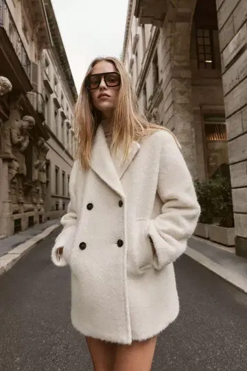 ZARA 부클레 더블 브레스트 미디 기장 코트