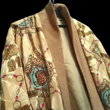 예사롭지 않은 아우라 Bin Bin 롱 가디건