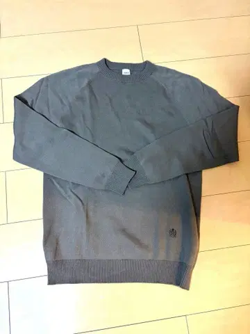 TAKEO KIKUCHI 카키 니트