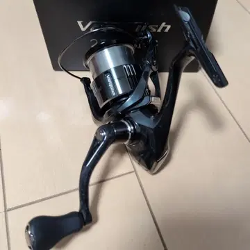 시마노 19 뱅퀴시 2500SHG