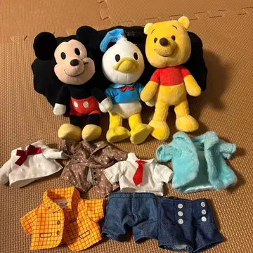 디즈니 누이모즈 3체와 의류