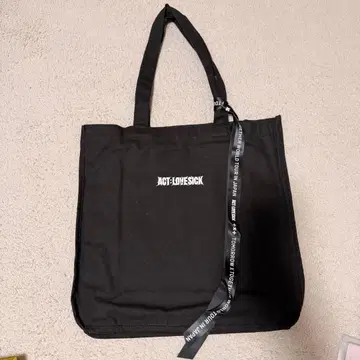 TOMORROW X TOGETHER 토트백