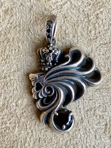 LION HEART-라이온 하트- [초기] 'HOWL' 하울 펜던트