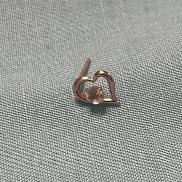 k10 귀걸이 하트 모티브