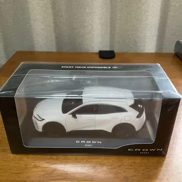 미개봉 크라운 스포츠 미니카 프레셔스 화이트 펄 1/30