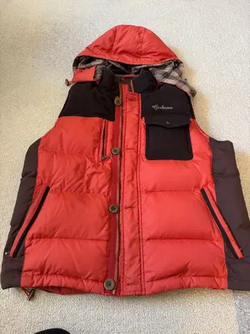 앙제 재팬 후드 부착 다운 베스트