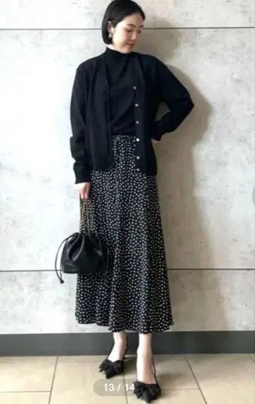 새상품 Mila Owen 도트 무늬 플레어 스커트 0