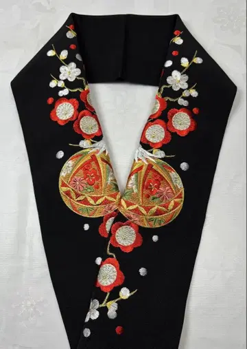 미사용 t-035 장식용 깃 자수 후리소데 성인식 매화 학 수예 검정