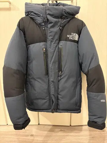 THE NORTH FACE 바르톨로 다운 자켓 M 사이즈 사용감 있음