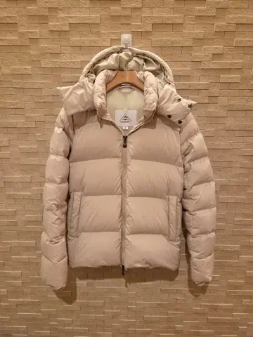 PYRENEX IPARLA 다운 자켓