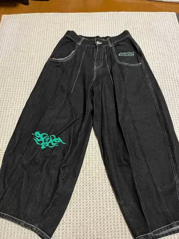 9090 자수 블랙 와이드 팬츠