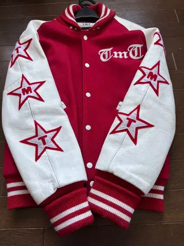 T.M.T. 스타 자수 바시티 자켓 BIG HOLIDAY