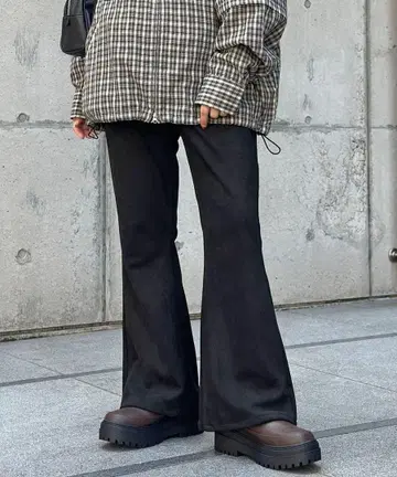 블랙 플레어 팬츠 M 사이즈