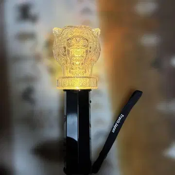 TravisJapan VIIsual 응원봉