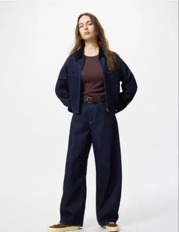 유니클로 배기 커브 진 24 사이즈