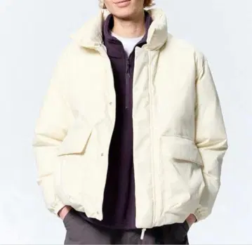 GU 히트 패디드 스탠드 블루종 L 사이즈 시착만 한 상품