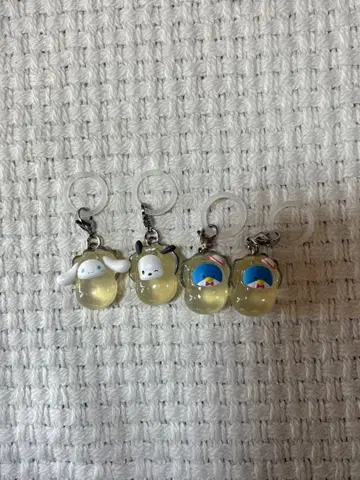 sanrio 메지루시 액세서리 4개 세트