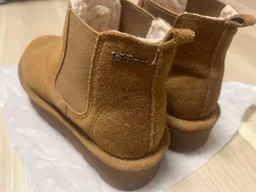 L.B.Bear 브라운 숏 어그 부츠