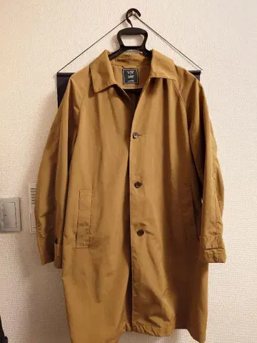 어반 리서치 도어스 x TAION 스텐카라 코트 사이즈 38