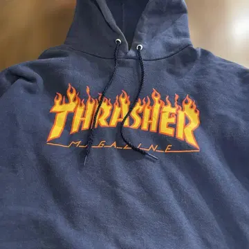 THRASHER 프레임 로고 후드티 네이비