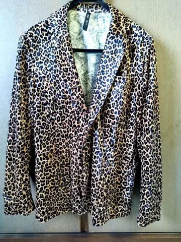 [ 레어 ] glamb (그램) 레오파드 무늬 테일러드 자켓