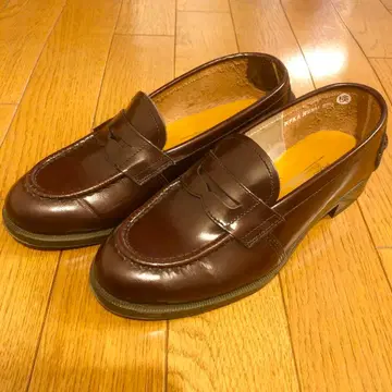 다크 브라운 가죽 로퍼 태슬 포함