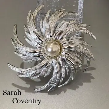 S024 사라 코벤트리 빈티지 브로치