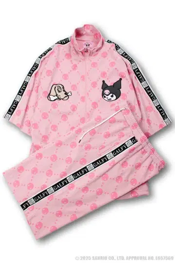 초레어 택 포함 [ 갈피 x 쿠로미 ] 반팔 저지 하프 팬츠 로고 셋업