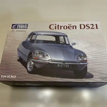 레어 명품 새상품 1/24 시트로엥 DS21