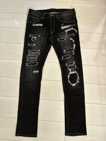 LEFLAH 데미지 가공 블랙 데님 L 사이즈