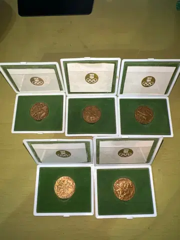 1964년 도쿄 올림픽 구리 동전 5개