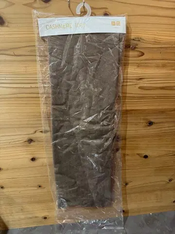 유니클로 캐시미어 빅 스톨 브라운