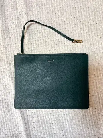 agnes b. 파우치 클러치백