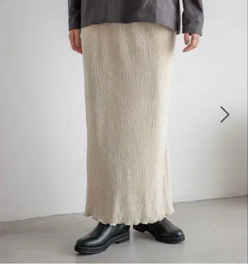 샤이니 벨로아 타이트 스커트 아이보리 미사용 새상품 로리즈팜