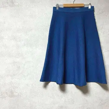 이디트 플레어 스커트 무릎 기장 파랑 허리밴딩 페미닌 봄/가을 M