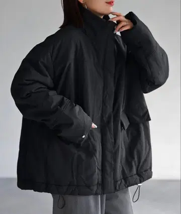 Riberry 멀티 포켓 충전솜 미들 나일론 다운