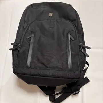 빅토리녹스 블랙 백팩