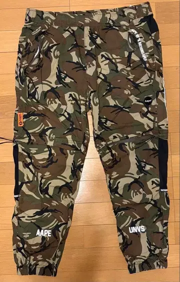 [ 12월 한정판 ] AAPE 카모플라쥬 카고 팬츠